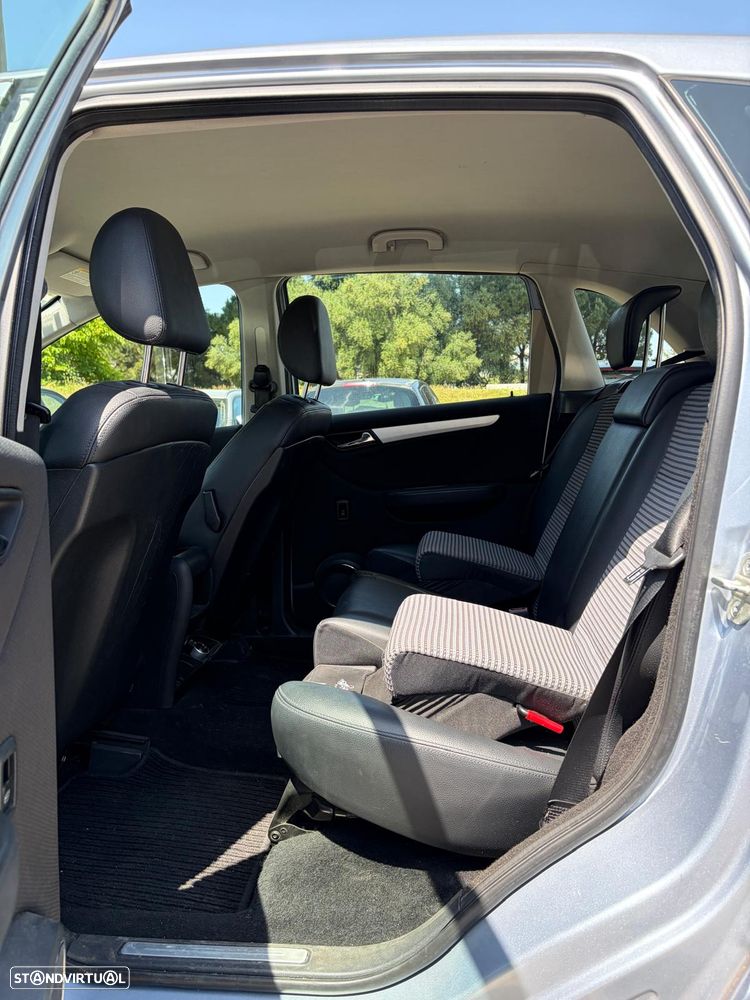 Mercedes-Benz B 180 CDI - 14