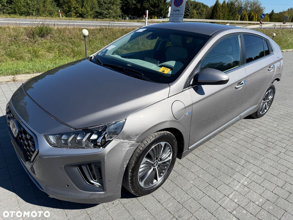 Hyundai IONIQ 1.6 GDI Premium - 8