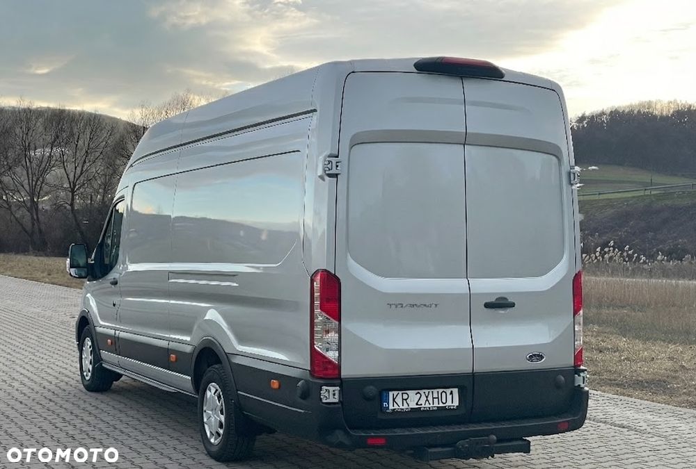 Ford Transit - 8