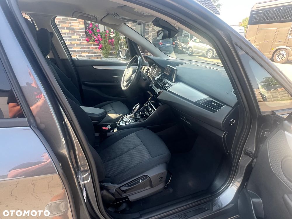 BMW Seria 2 216d Advantage - 15