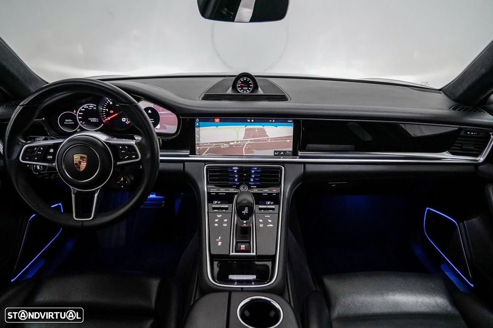 Porsche Panamera 4 S - 5
