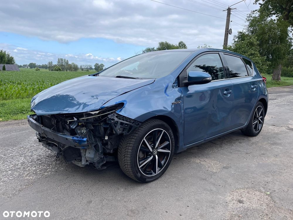 Toyota Auris 1.8 VVT-i Automatik Design Edition - 4
