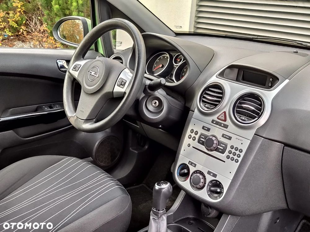 Opel Corsa 1.2 16V Color Edition - 14