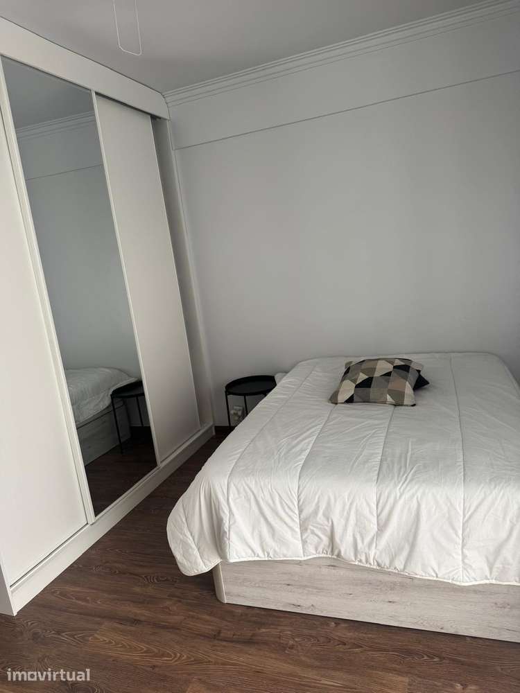 Alugo Apartamento T2 - Reboleira - Grande imagem: 5/15