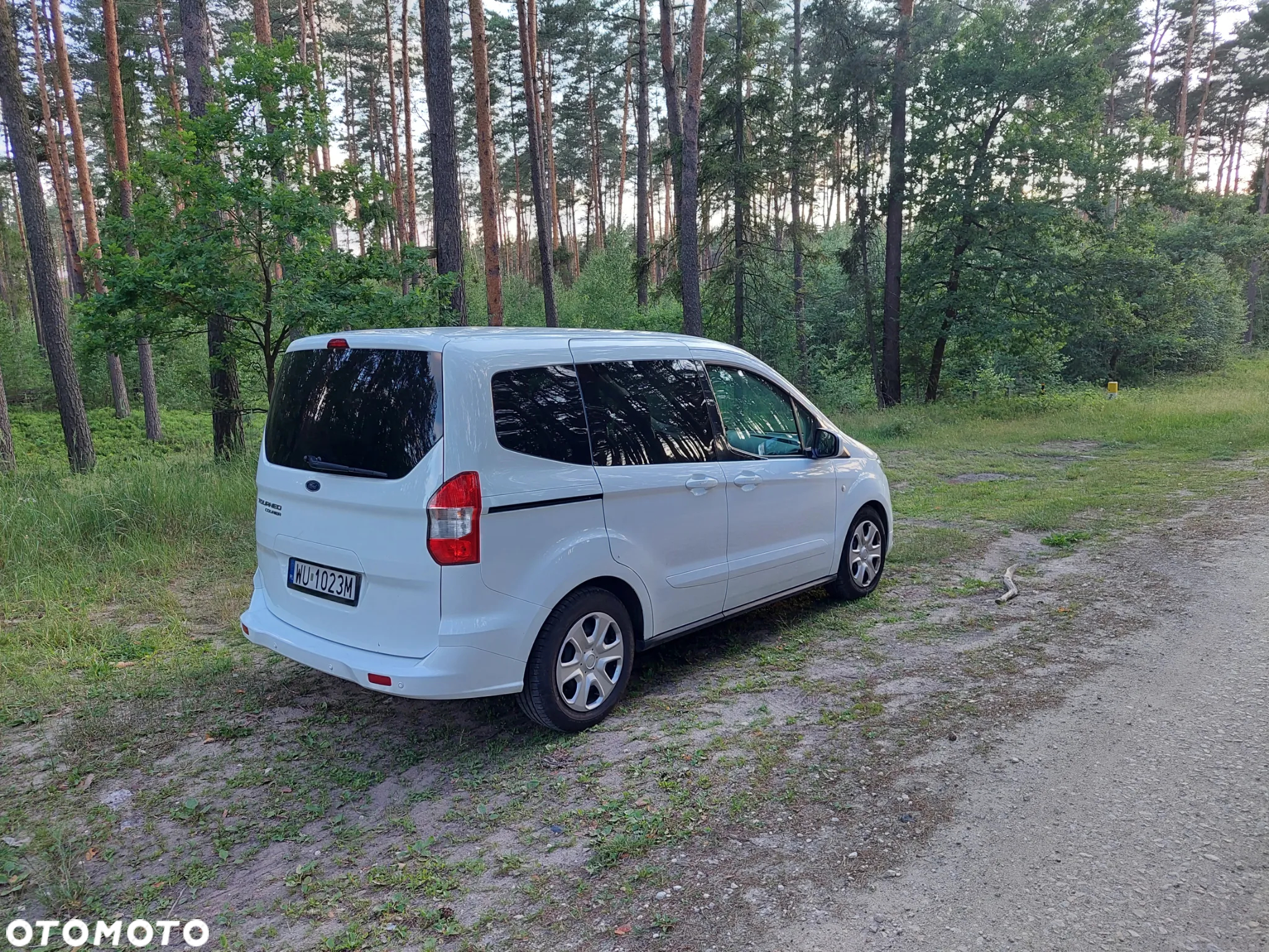 Ford Tourneo Courier 1.5 TDCi Trend - 3