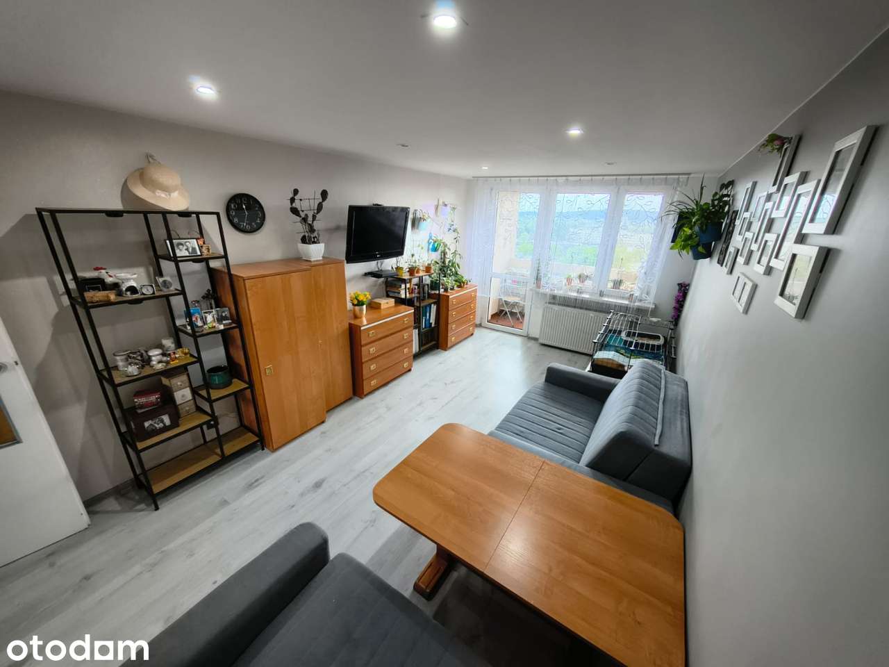 REZERWACJA - 2 pokoje z balkonem | jasna kuchnia | 42 m² | Azory