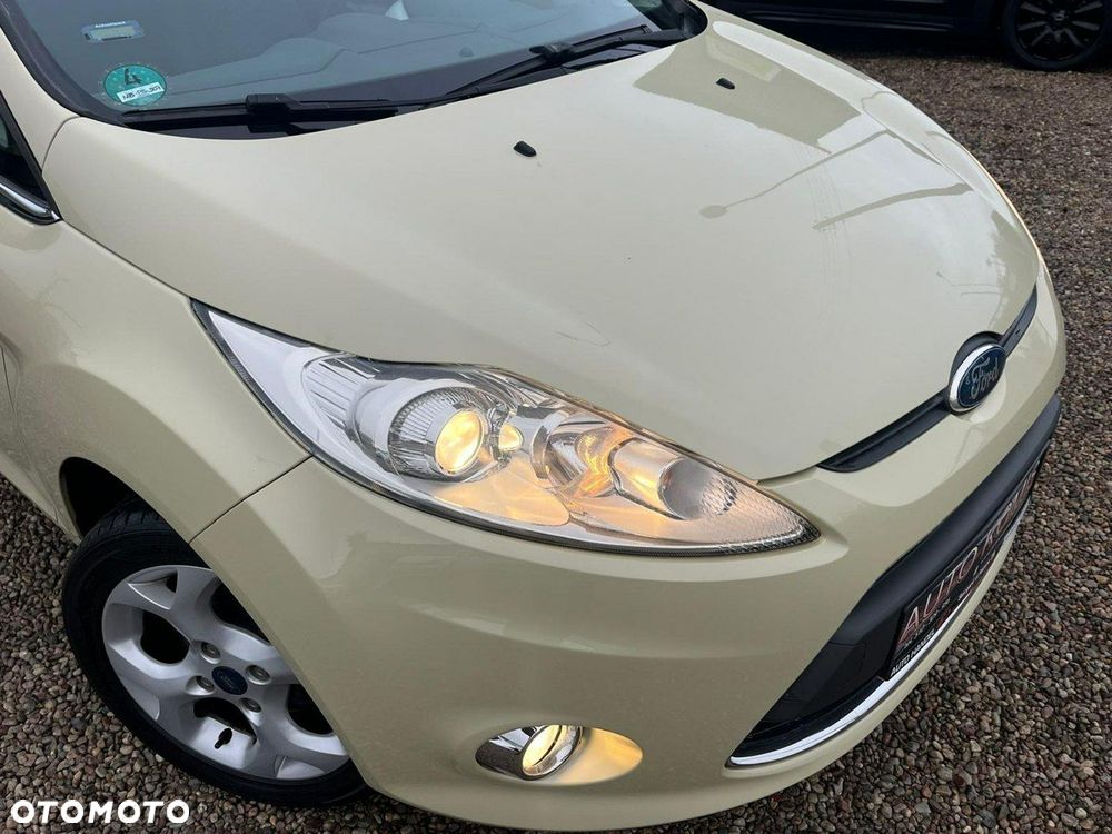 Ford Fiesta 1.25 Ambiente EU5 - 22