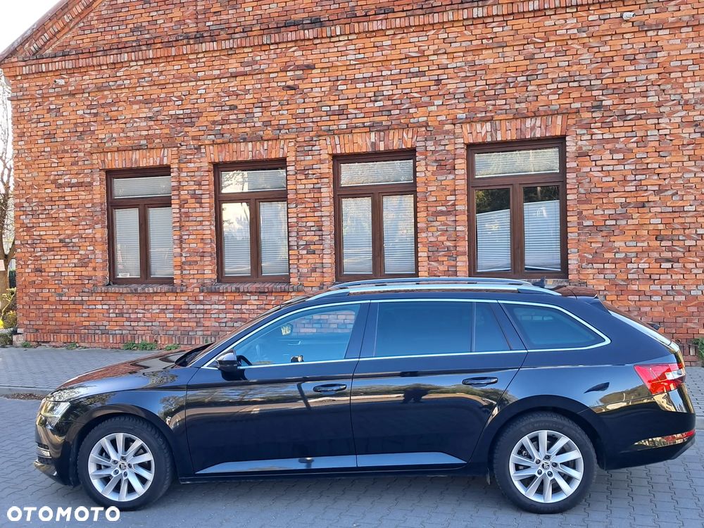 Skoda Superb 2.0 TDI SCR Ambition DSG - 6