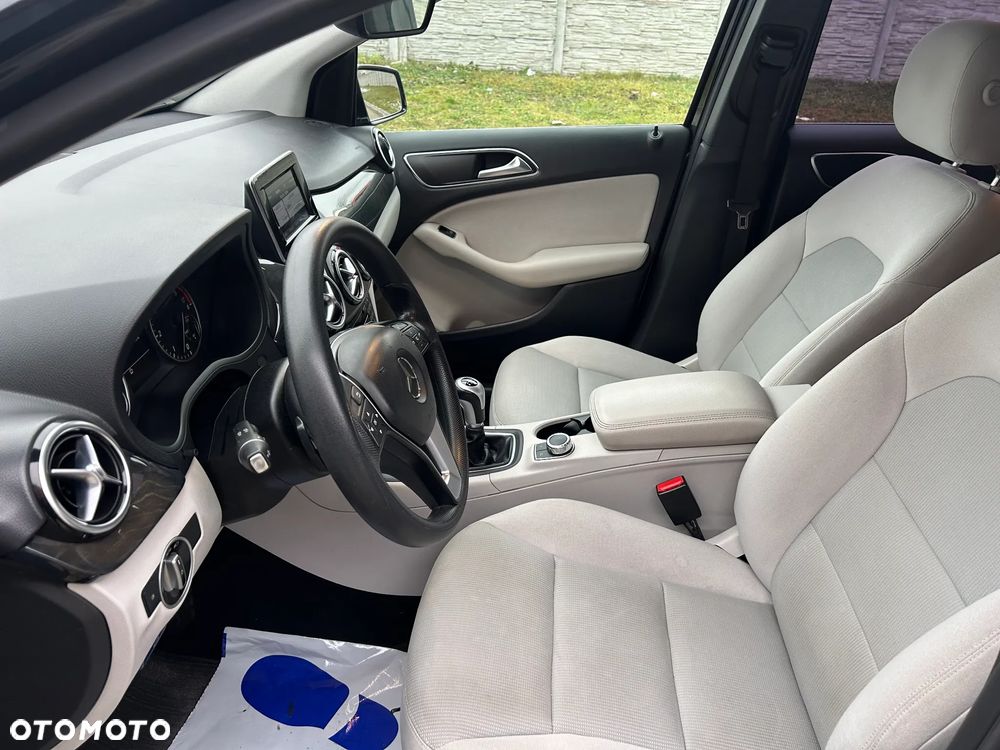 Mercedes-Benz Klasa B - 13