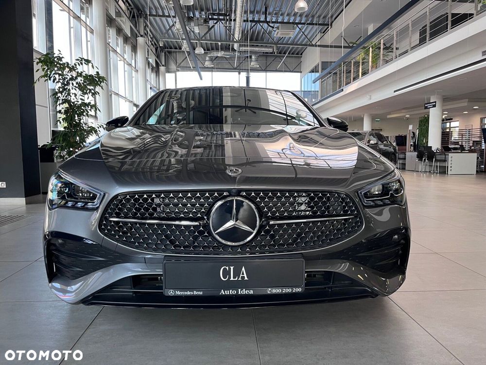 Mercedes-Benz CLA - 2