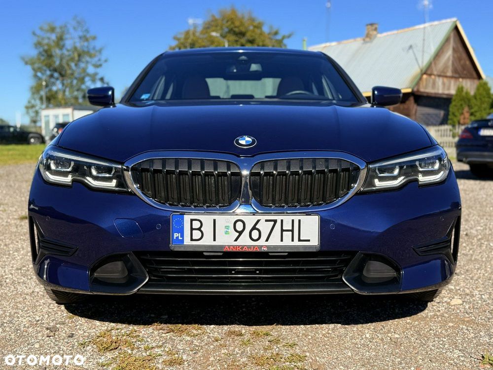 BMW Seria 3 330i xDrive - 7