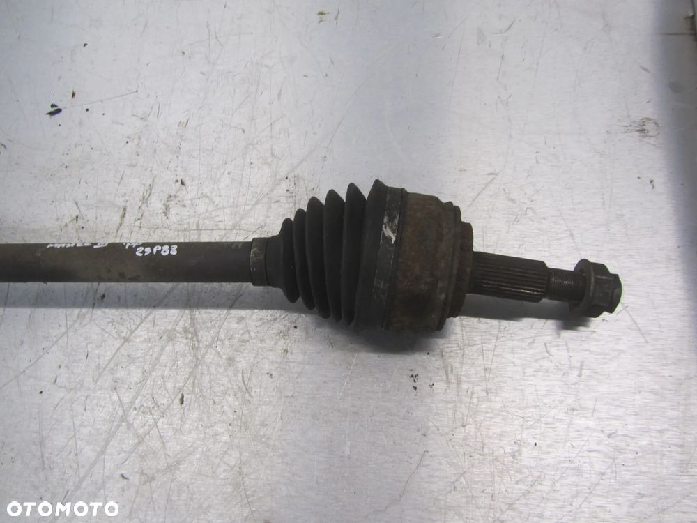 Renault Master III-Movano B 10r->2.5 DCI półoś prawy przód - 2