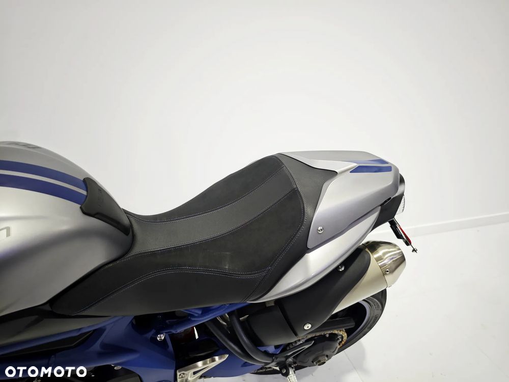 Triumph Speed Triple - 16