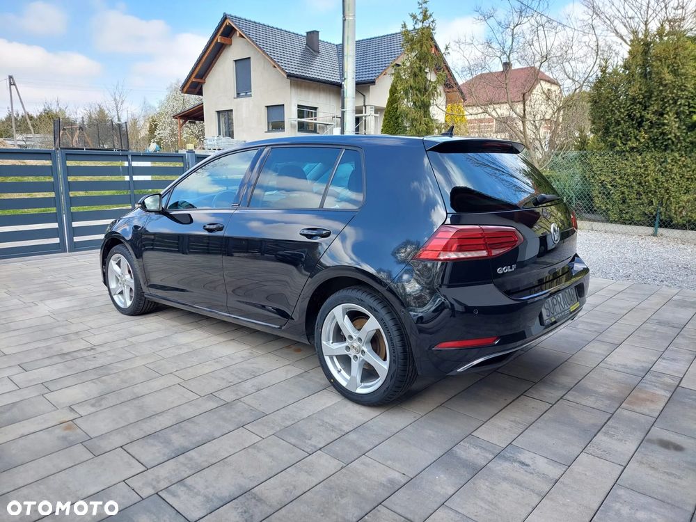 Volkswagen Golf 1.5 TSI ACT OPF IQ.DRIVE - 3