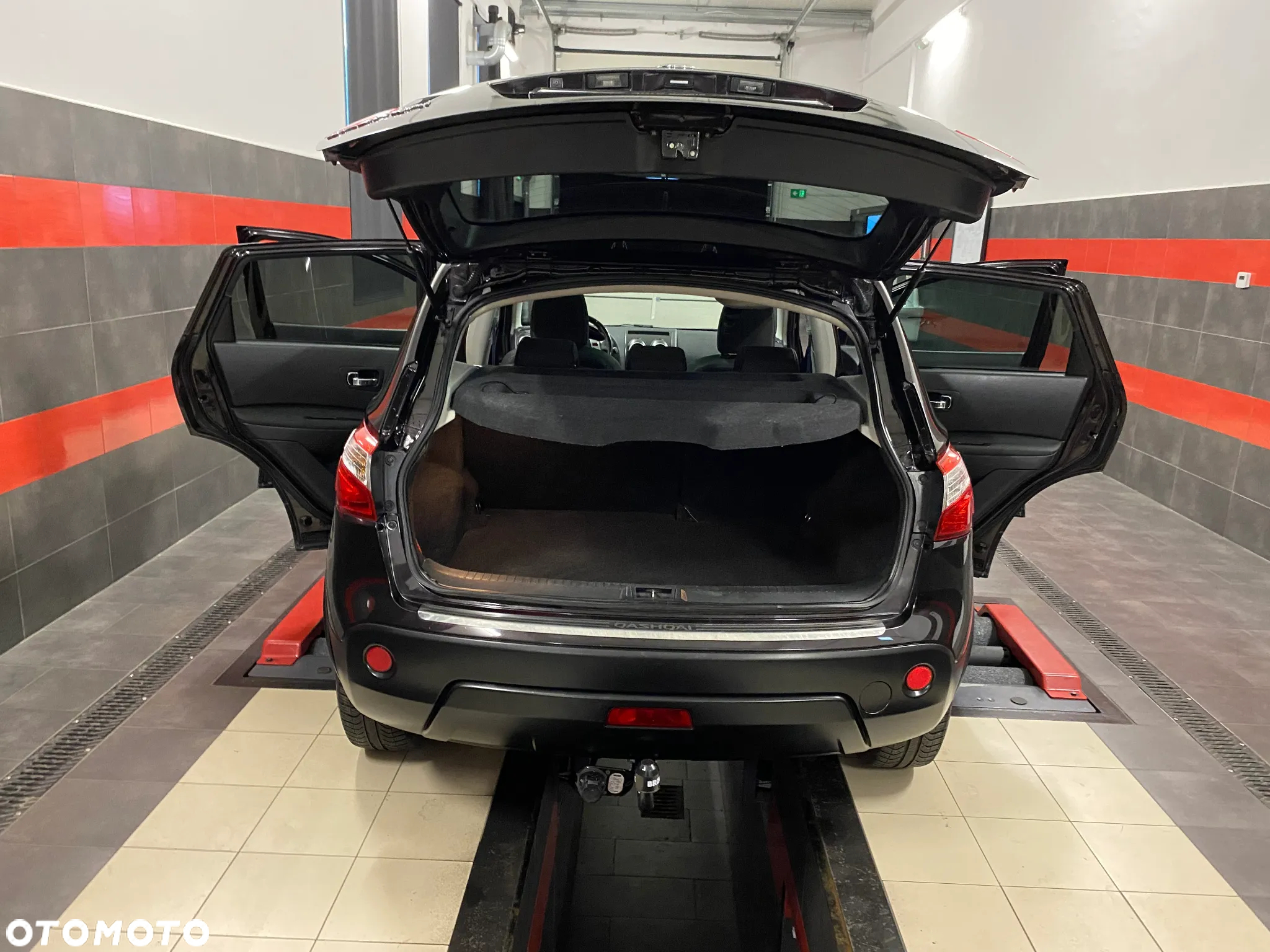 Nissan Qashqai 2.0 4 x 4 tekna - 9