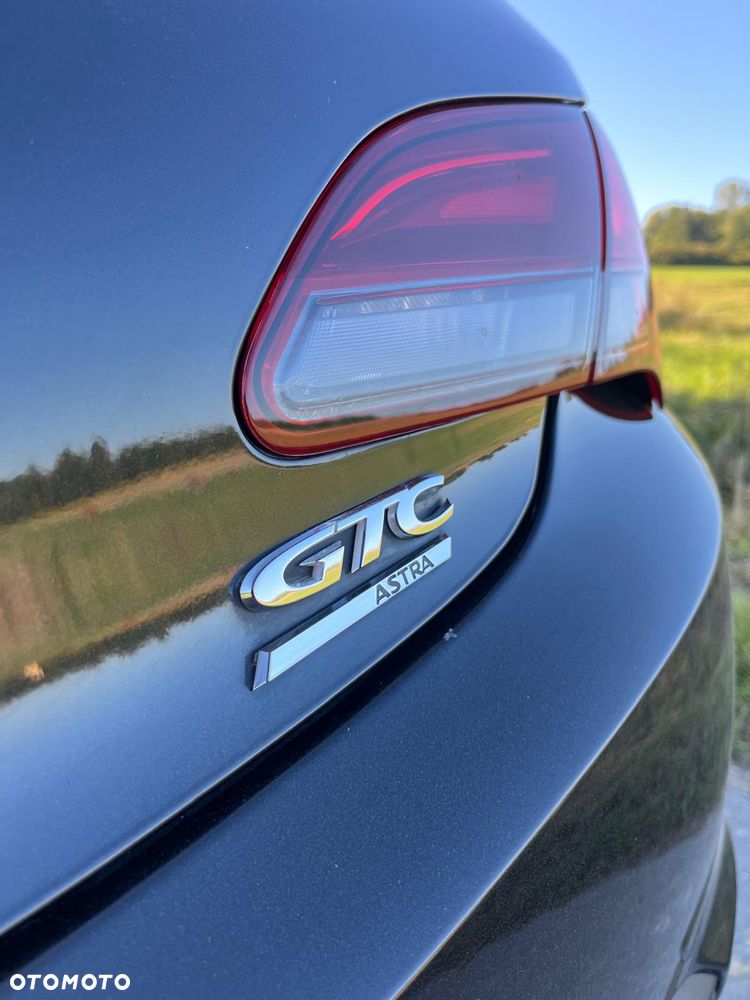 Opel Astra - 11