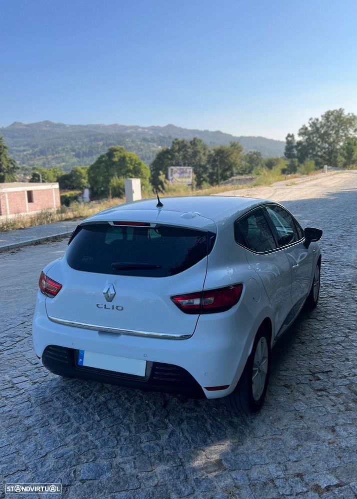 Renault Clio 1.5 dCi Limited EDition - 12