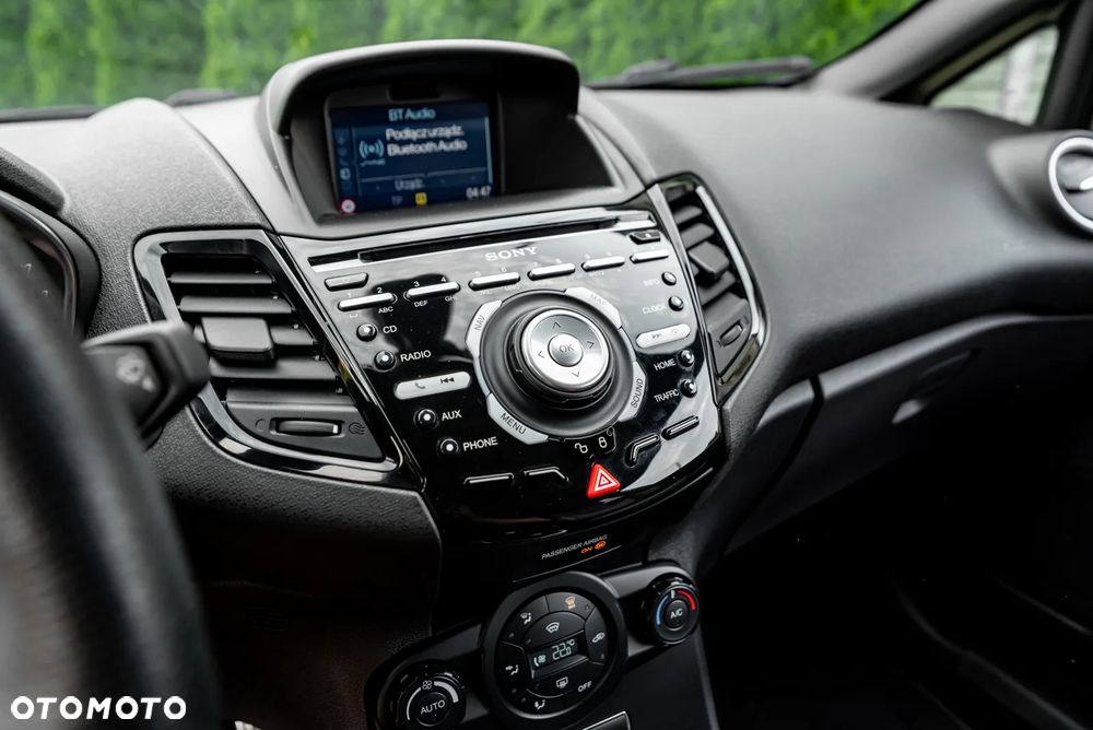 Ford Fiesta 1.6 EcoBoost mit Leder-Sport-Paket ST - 31