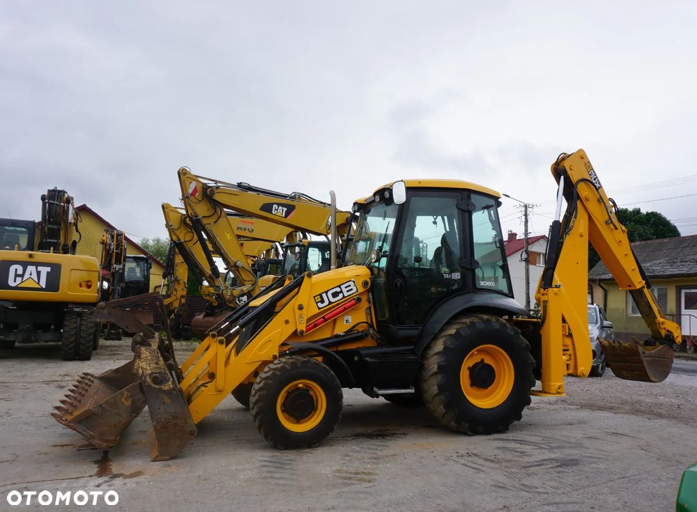 JCB 3 CX - 6