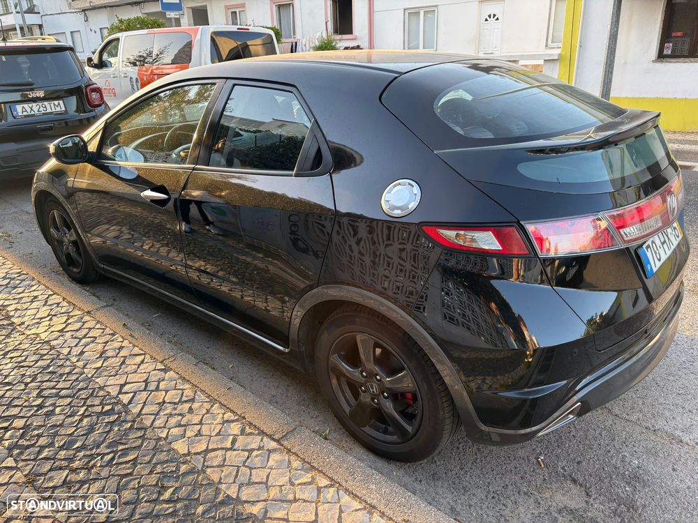 Honda Civic 1.4 i-VTEC Elegance - 6