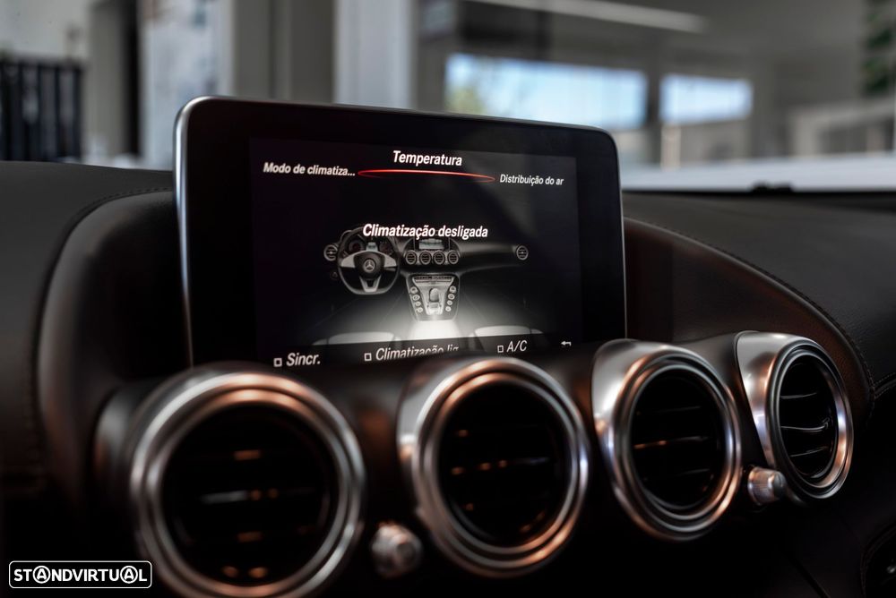 Mercedes-Benz AMG GT - 31