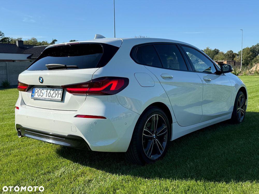 BMW Seria 1 118i Sport Line - 4