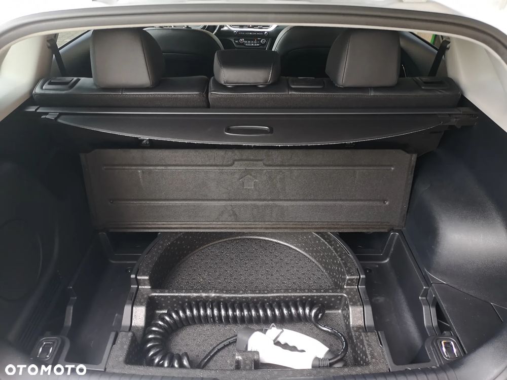 Kia Niro e-Niro 64kWh XL - 36