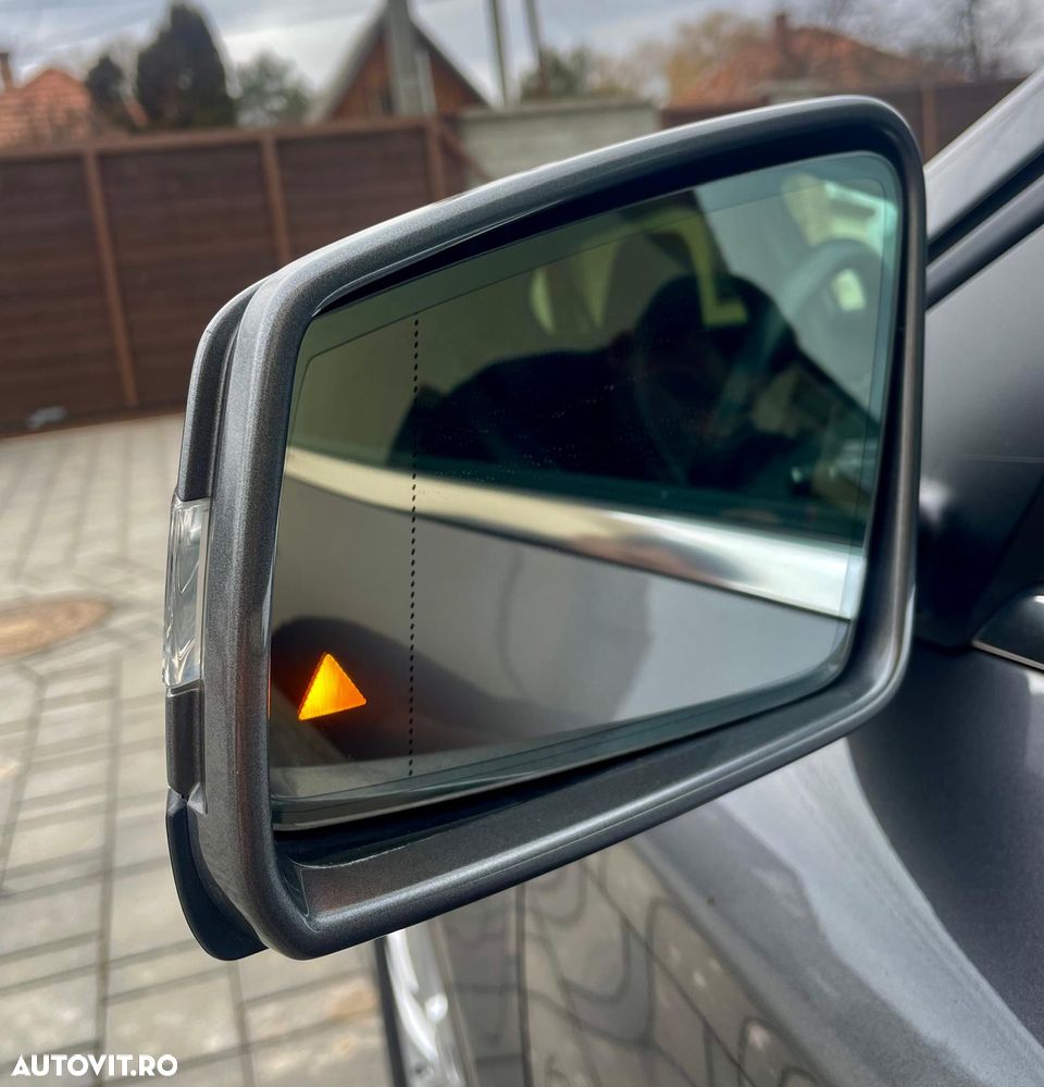 Mercedes-Benz GLA 220 d 4MATIC 7G-DCT Style - 12