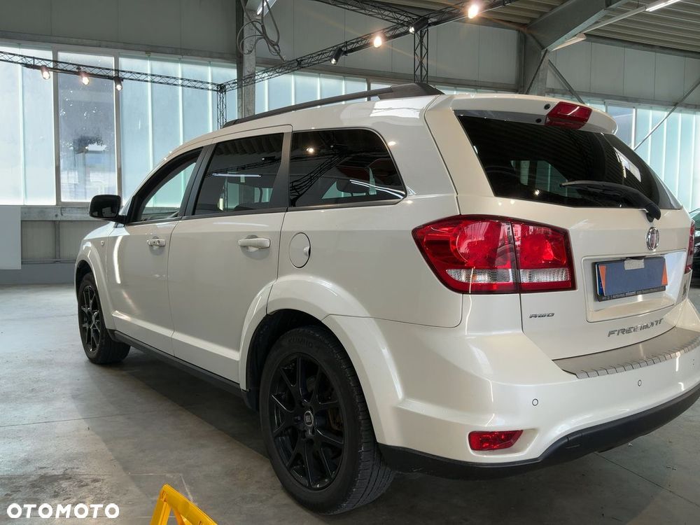 Fiat Freemont 2.0 Multijet 16V DPF Automatik Allrad Black Code - 5