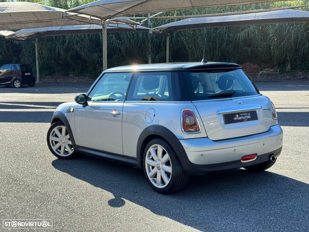 MINI 3 Portas Cooper D - 5