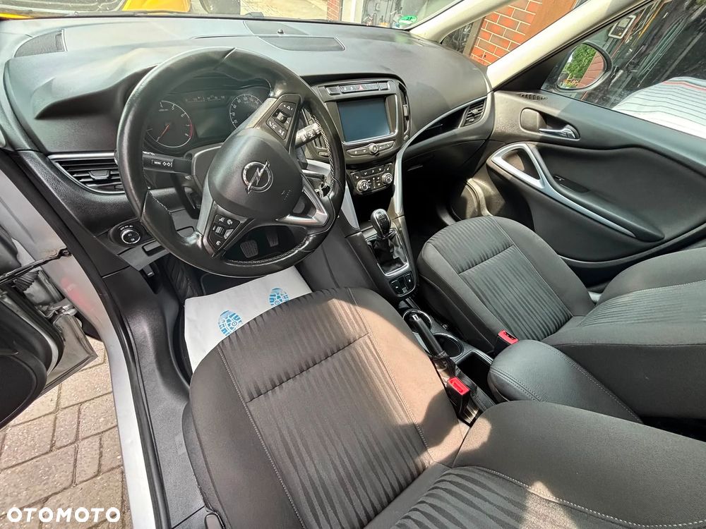 Opel Zafira Tourer 1.4 Turbo Business Edition - 8
