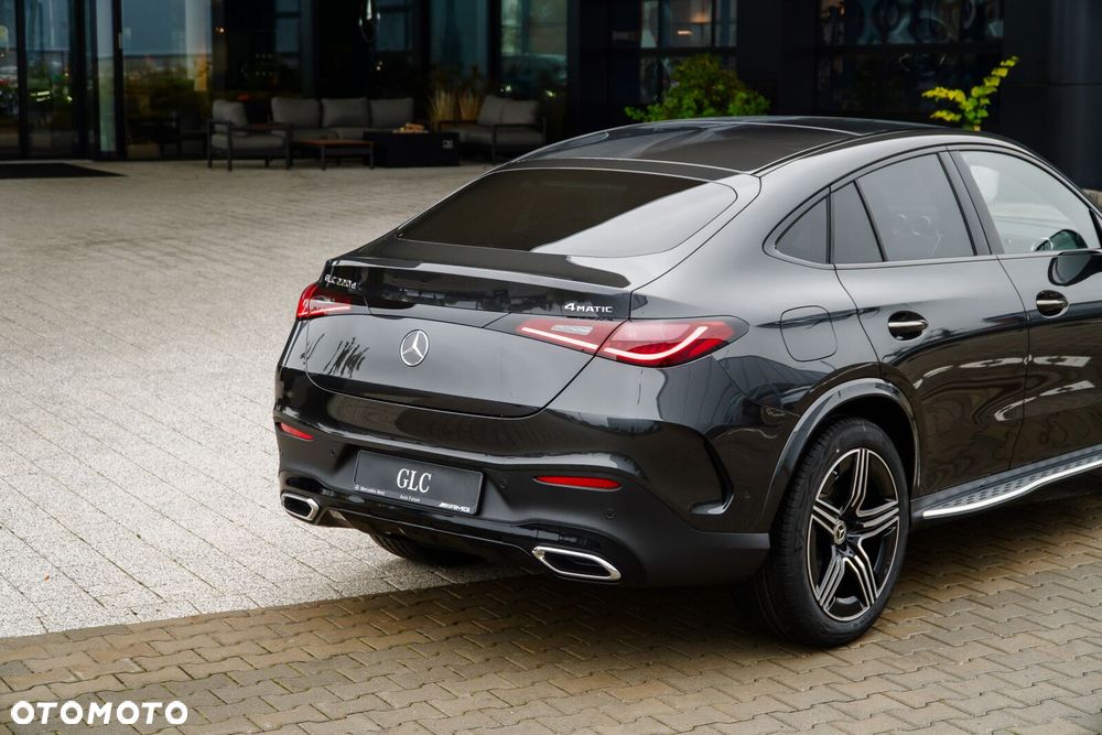 Mercedes-Benz GLC - 9