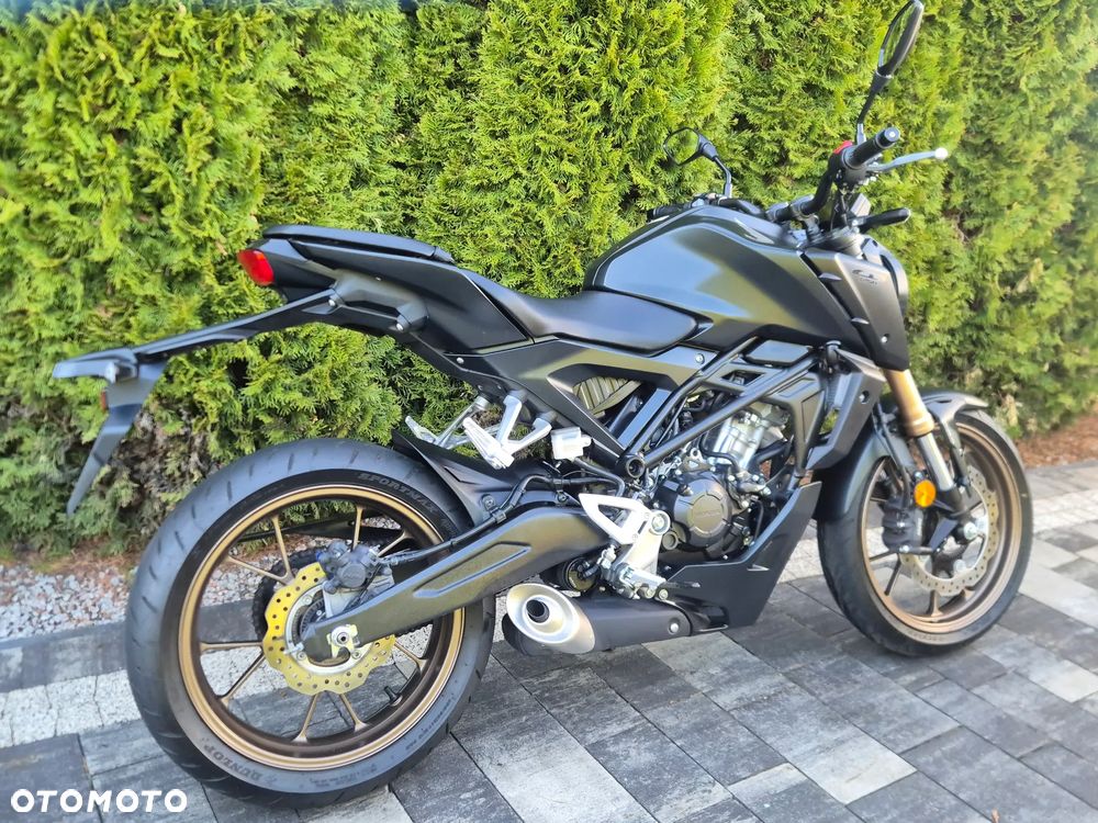 Honda CB - 4