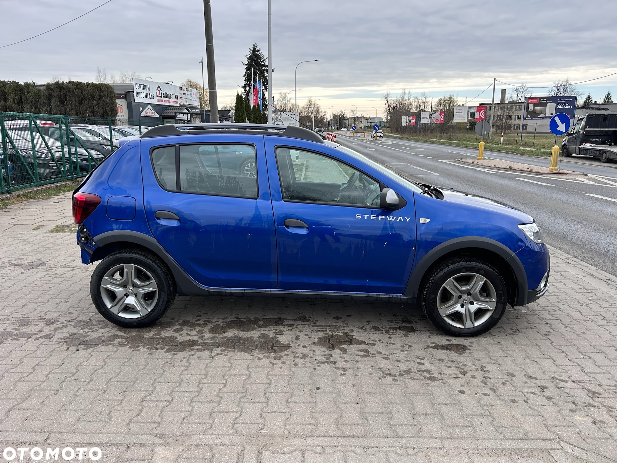 Dacia Sandero Stepway Blue dCi 95 Prestige - 4