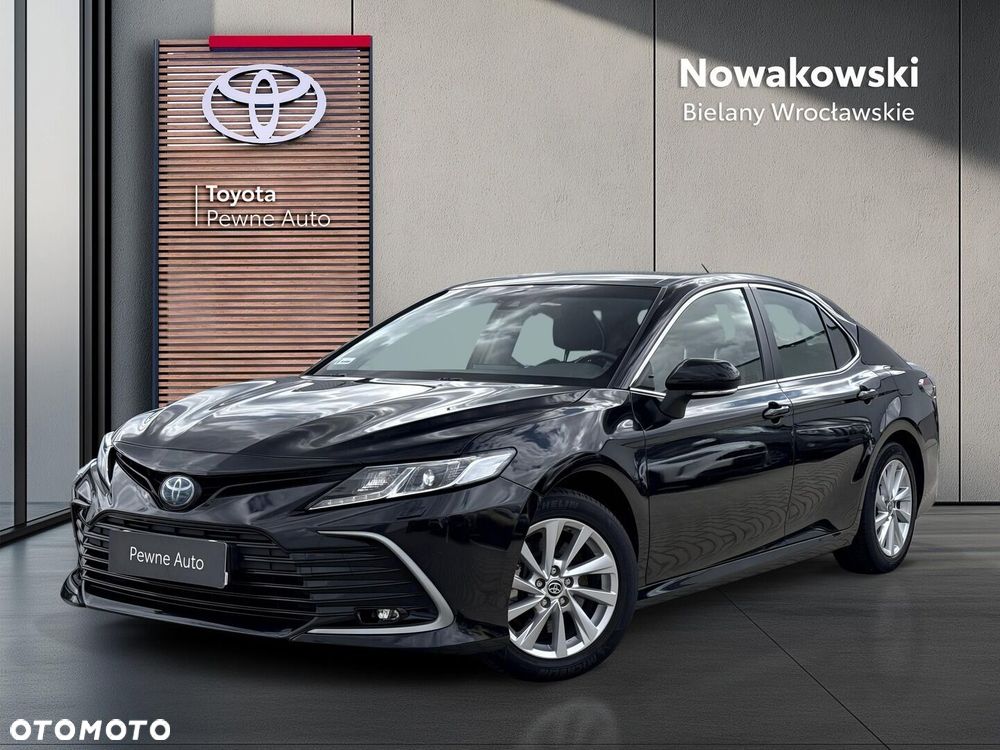 Toyota Camry 2.5 Hybrid Comfort CVT - 1