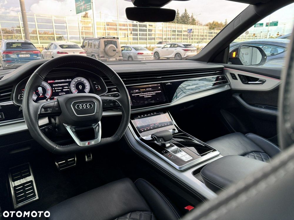 Audi Q8 - 13