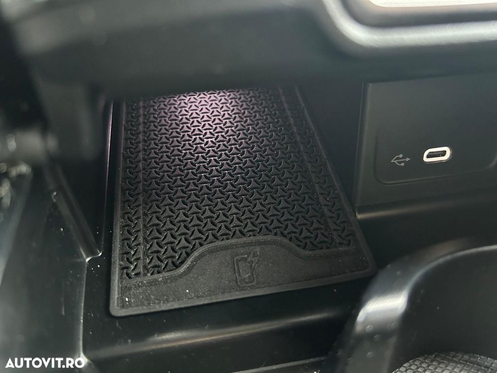 Mercedes-Benz C 300 e 9G-TRONIC - 29