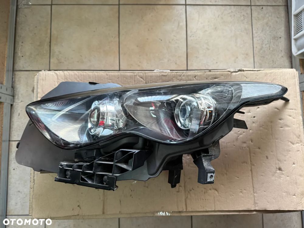 Reflektor / lampa przód przednia lewa Infiniti qx70 Fx35 fx37- oryginalna - 1