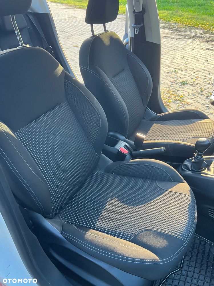 Peugeot 208 e-HDi 115 Stop&Start Allure - 12