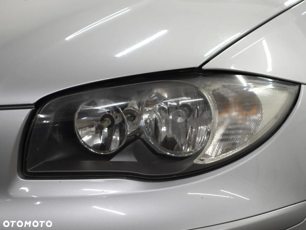BMW Seria 1 118i - 13