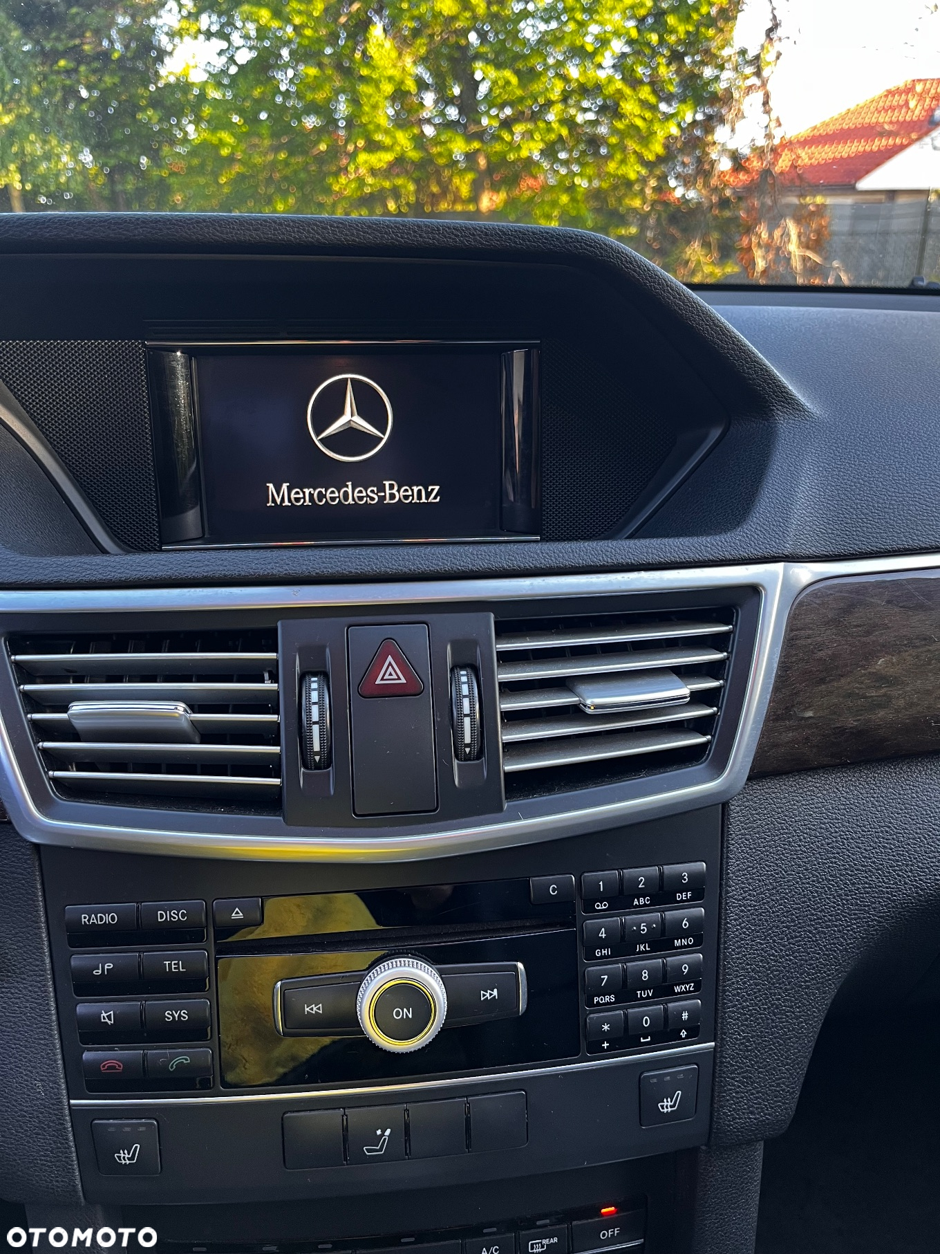 Mercedes-Benz Klasa E 200 BlueTEC 7G-TRONIC Elegance - 18