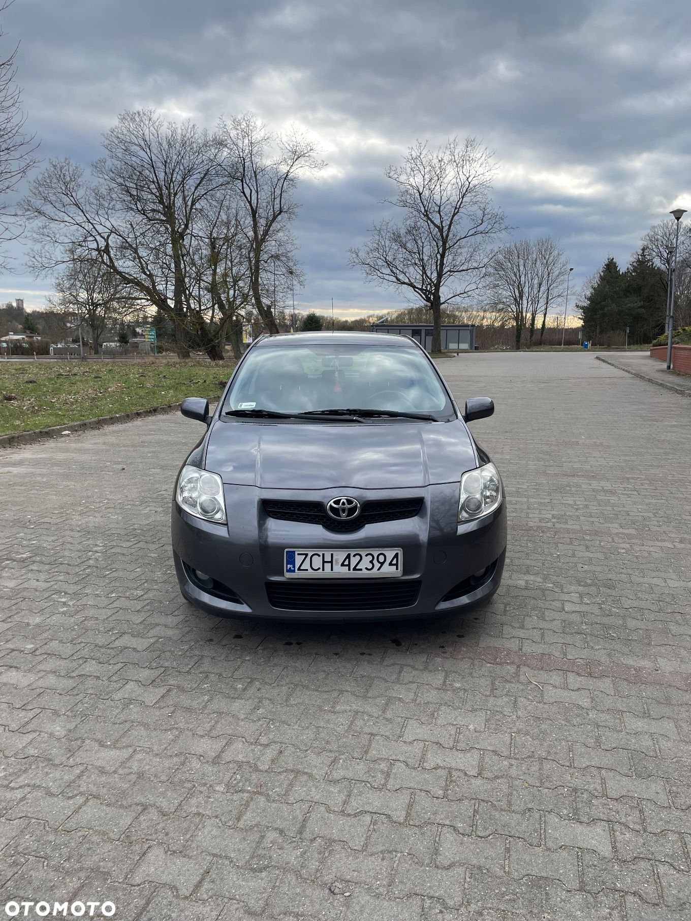 Toyota Auris - 1
