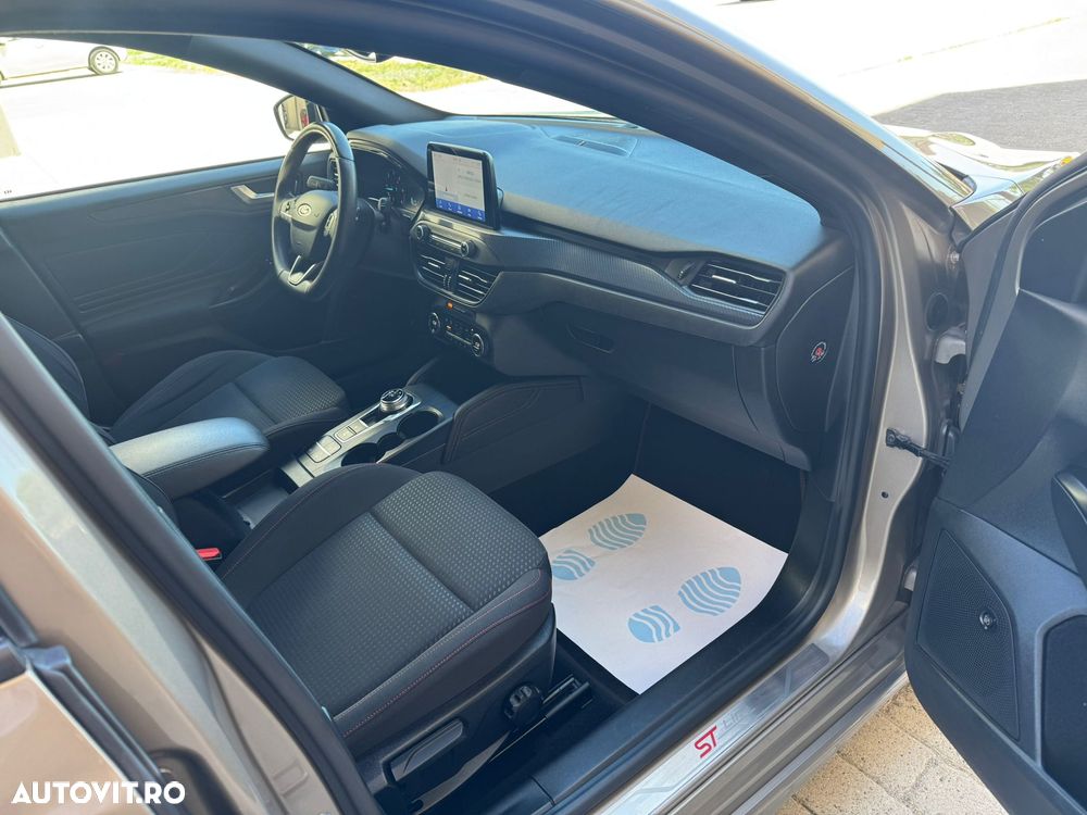 Ford Focus 1.5 EcoBlue Start-Stopp-System Aut. ST-LINE - 10