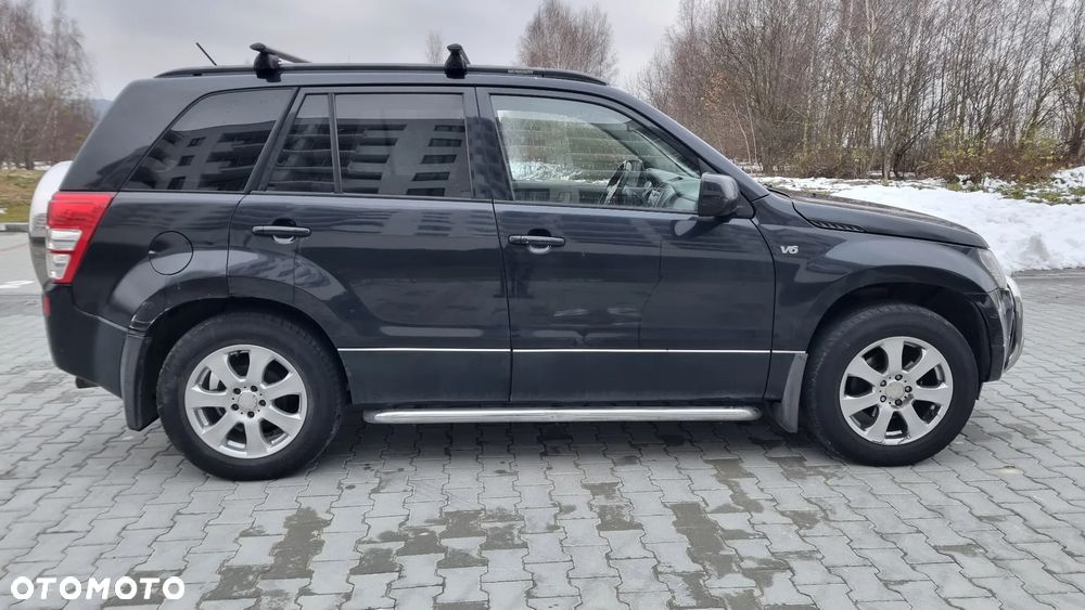 Suzuki Grand Vitara 2.7 V6 - 22