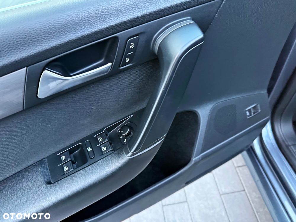 Volkswagen Passat Variant - 31