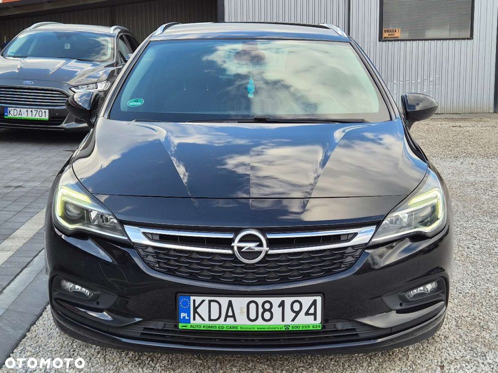 Opel Astra 1.6 CDTI Cosmo - 2