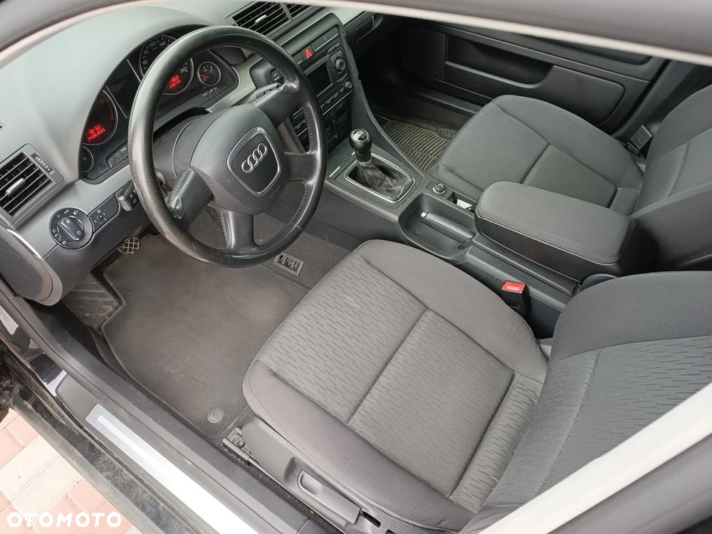Audi A4 - 6