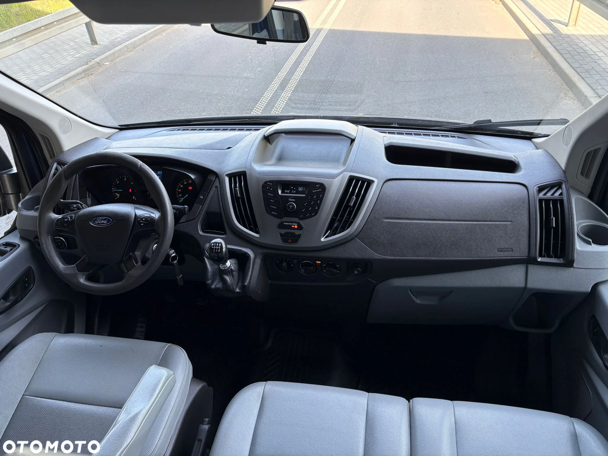 Ford Transit - 17