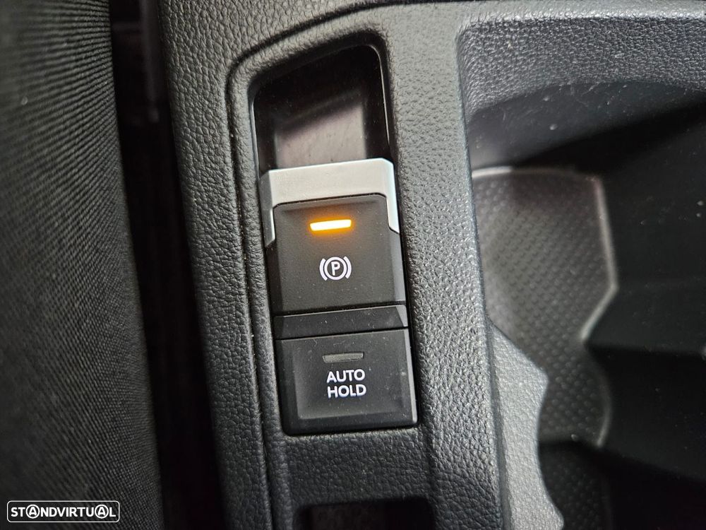 VW T-Roc 1.0 TSI Life - 41