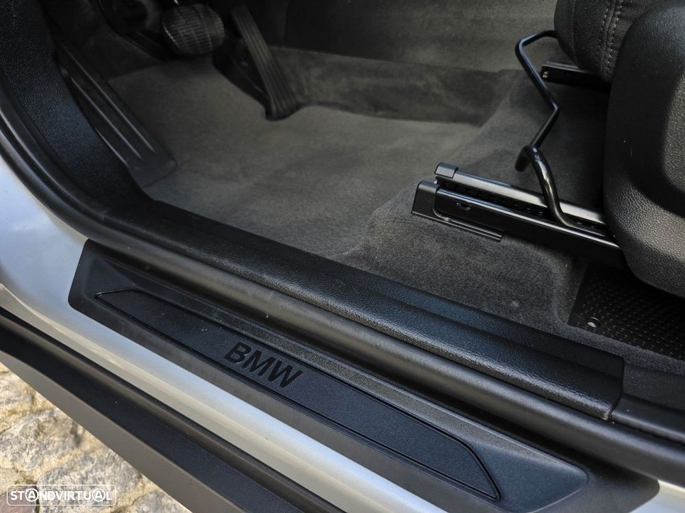BMW X1 25 e xDrive xLine - 43